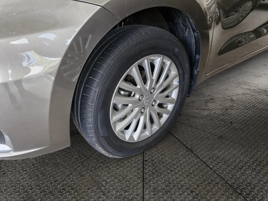 2023 Suzuki Dzire GLX