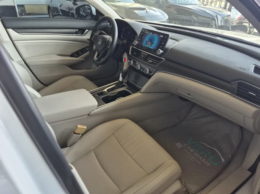 2022 Honda Accord EX L 