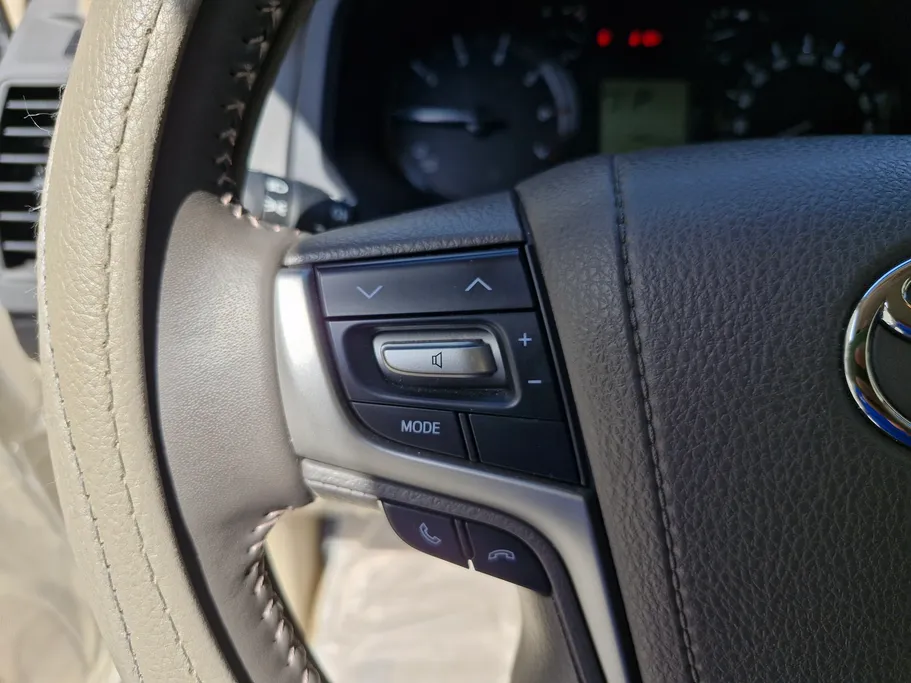 2023 Toyota Prado TXL1 V6 
