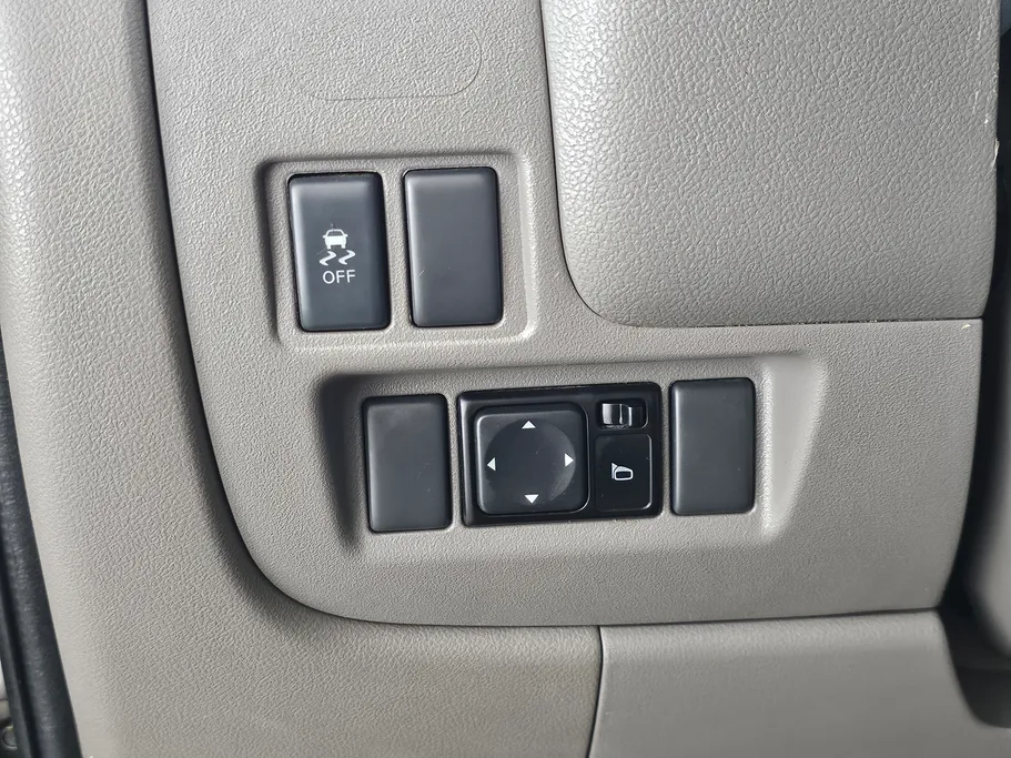 2022 Nissan Sunny SV 