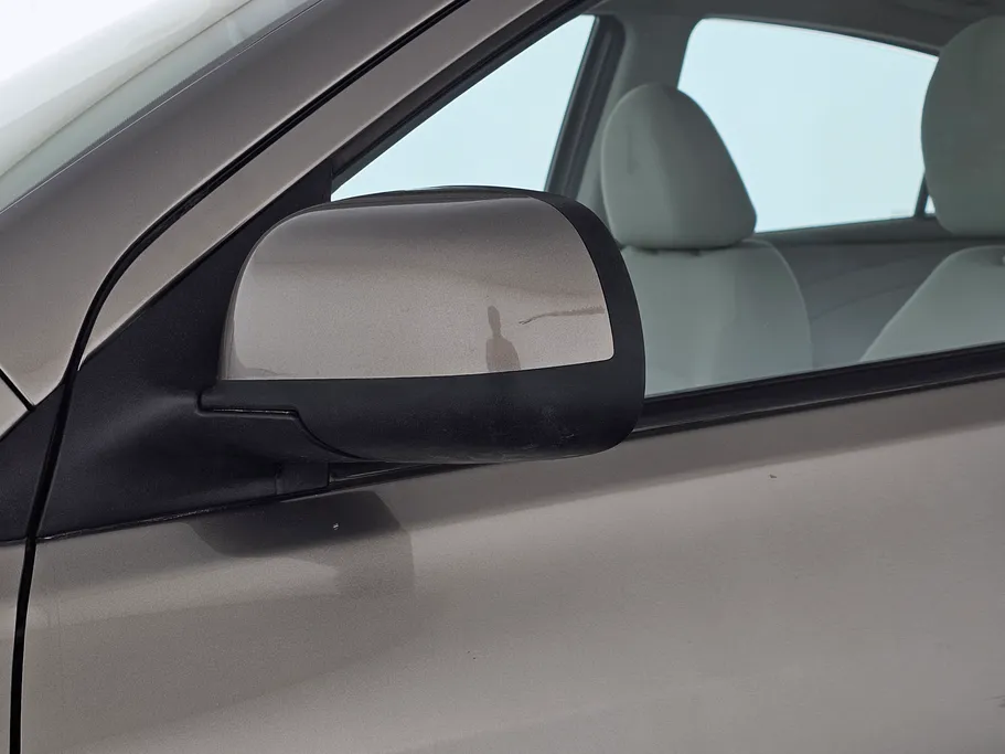 2022 Nissan Sunny SV 