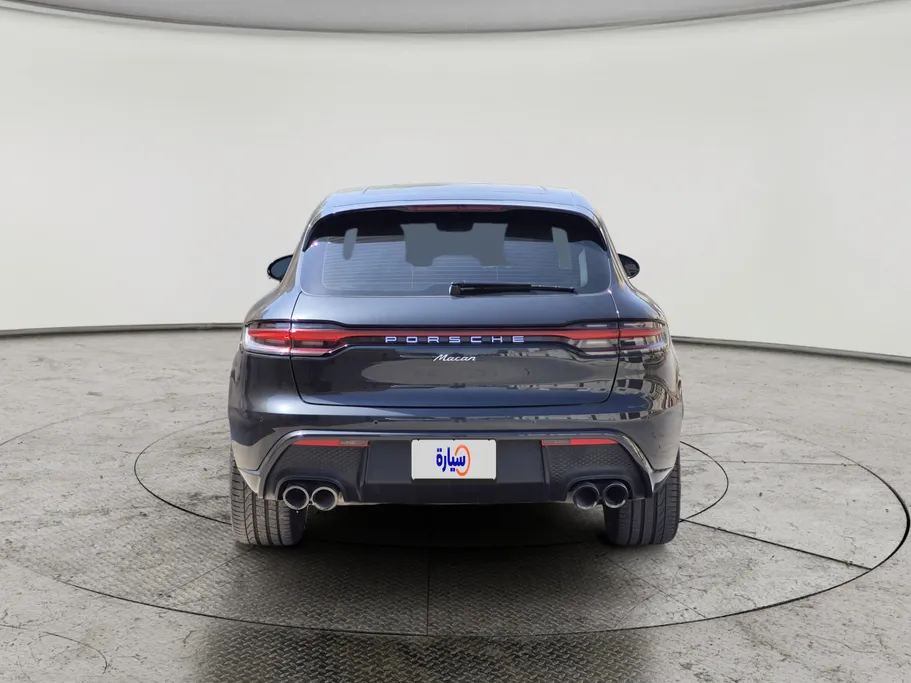 2024 Porsche Macan BASE 