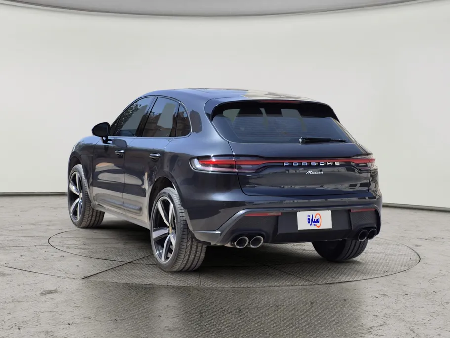 2024 Porsche Macan BASE 