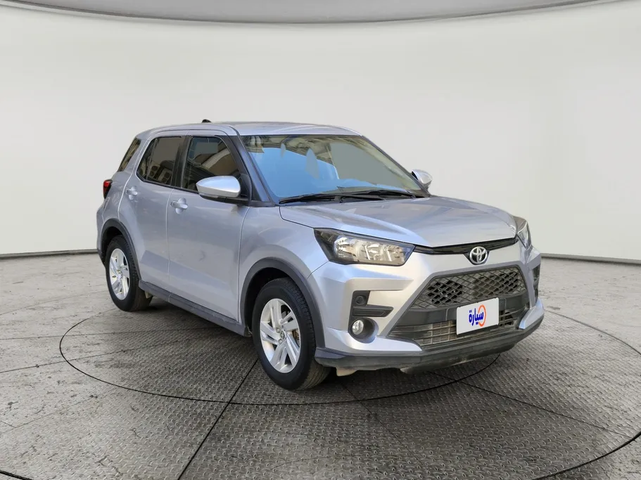 2024 Toyota Raize XLE 