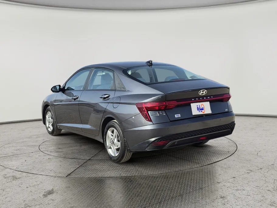 2024 Hyundai Accent Fleet 