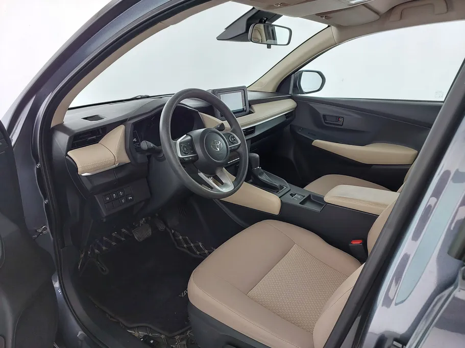 تويوتا يارس Y Plus 2024 