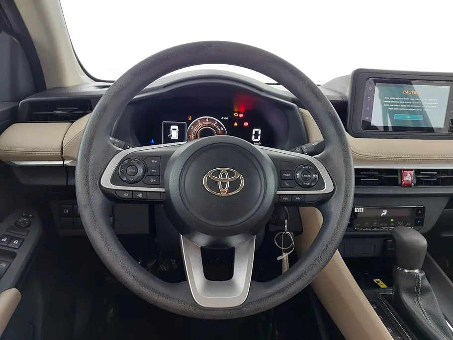 تويوتا يارس Y Plus 2024 