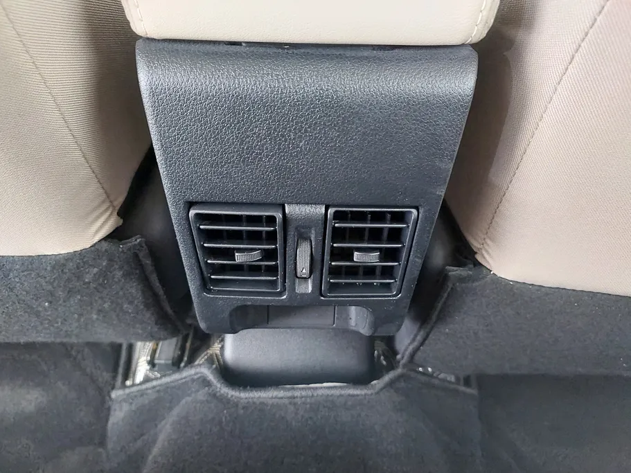 تويوتا يارس Y Plus 2024 