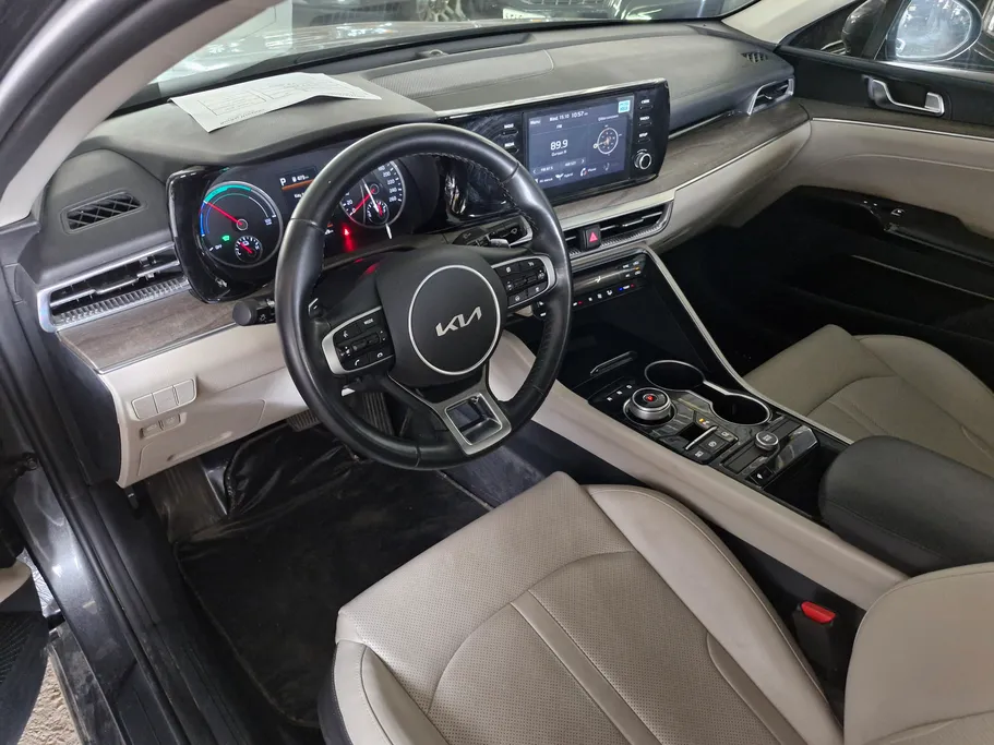 2023 Kia K5 GLS 