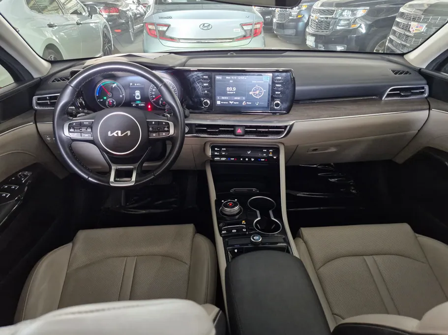 2023 Kia K5 GLS 