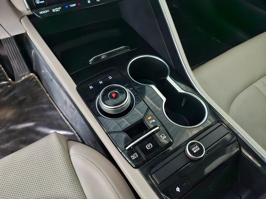 2023 Kia K5 GLS 