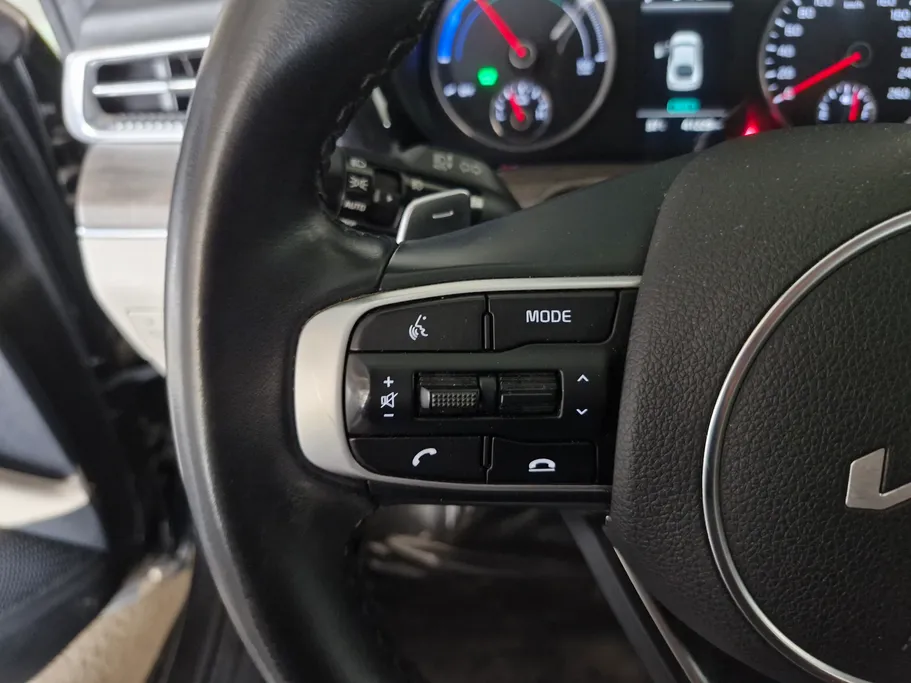2023 Kia K5 GLS 