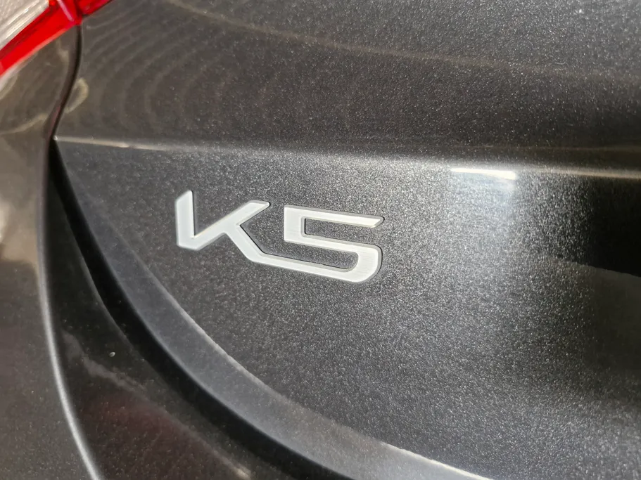 2023 Kia K5 GLS 