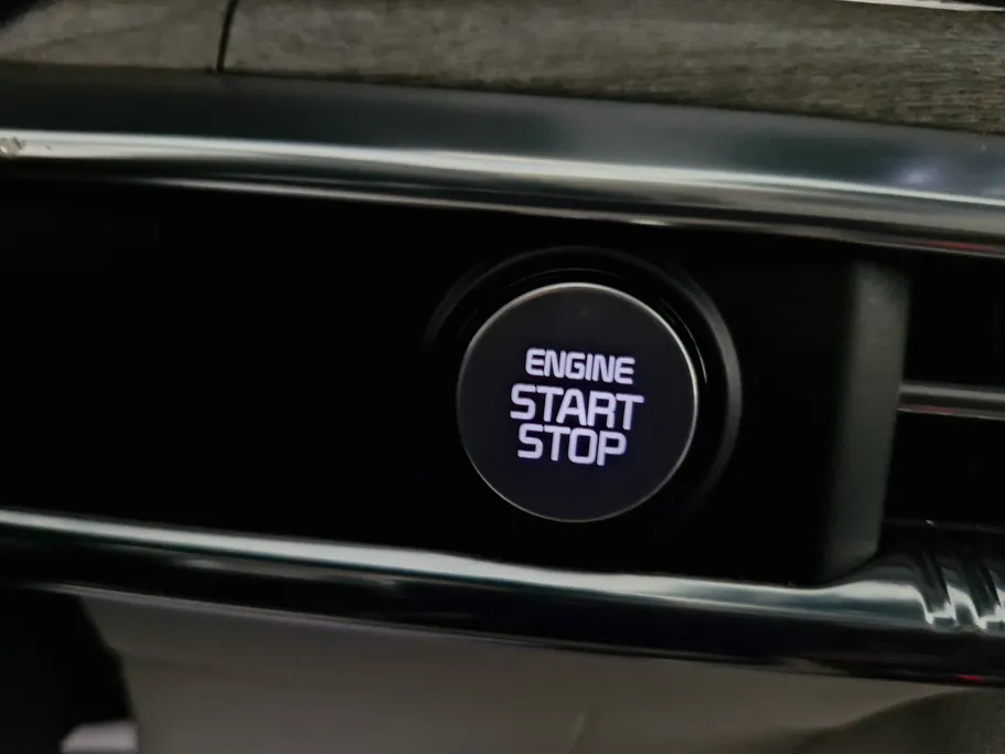 2023 Kia K5 GL 