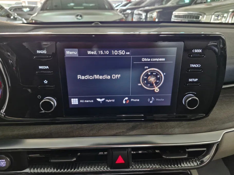 2023 Kia K5 GL 