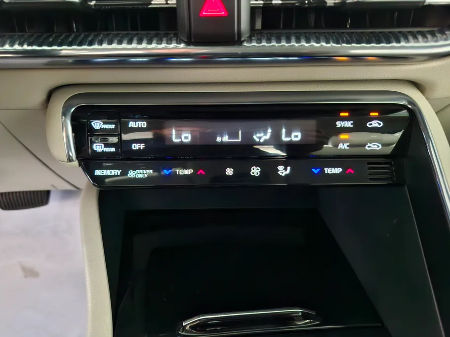 2023 Kia K5 GL 
