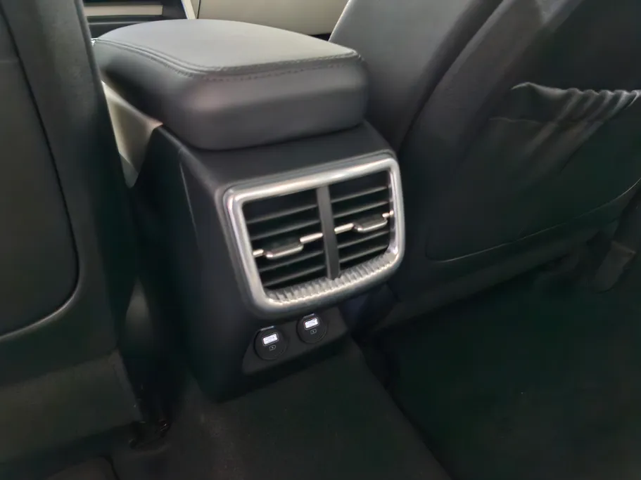 2023 Kia K5 GL 