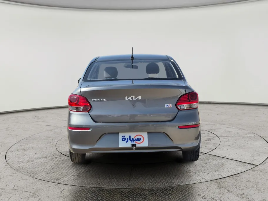 2022 Kia Pegas LX 