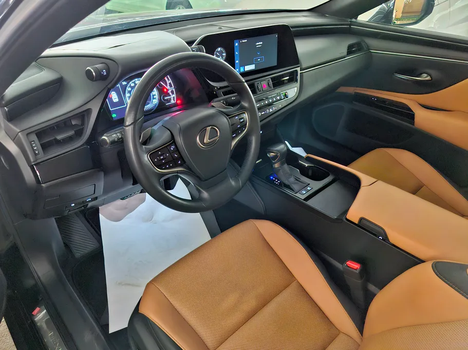 2023 Lexus ES 300 AH Hybrid  
