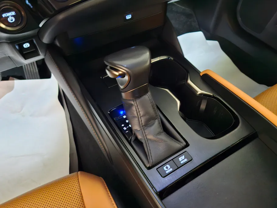 2023 Lexus ES 300 AH Hybrid  