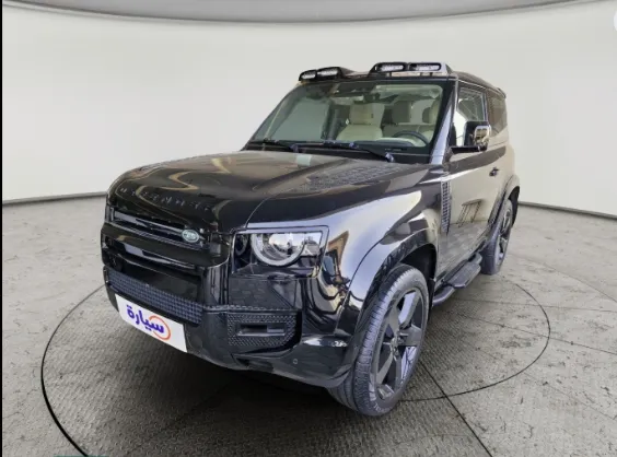 لاند روفر ديفندر P300 S 2024 