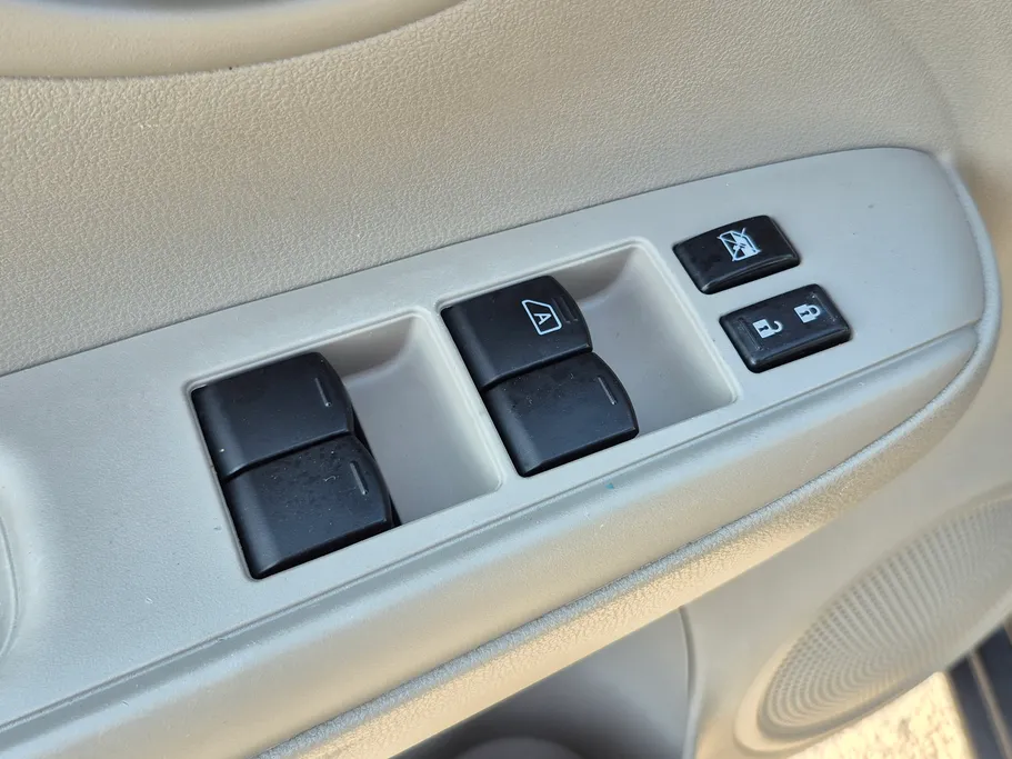 2023 Nissan Sunny SV Comfort 
