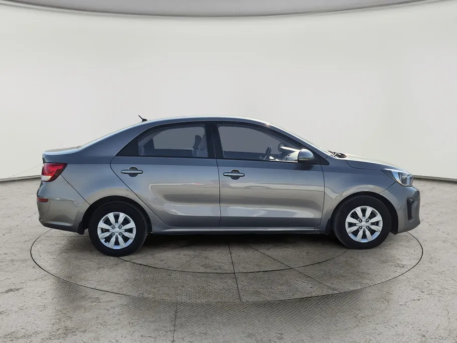 2022 Kia Pegas LX 