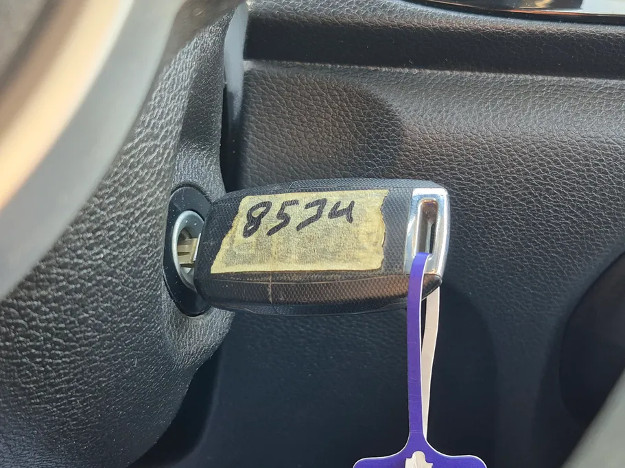 2022 Kia Pegas LX 
