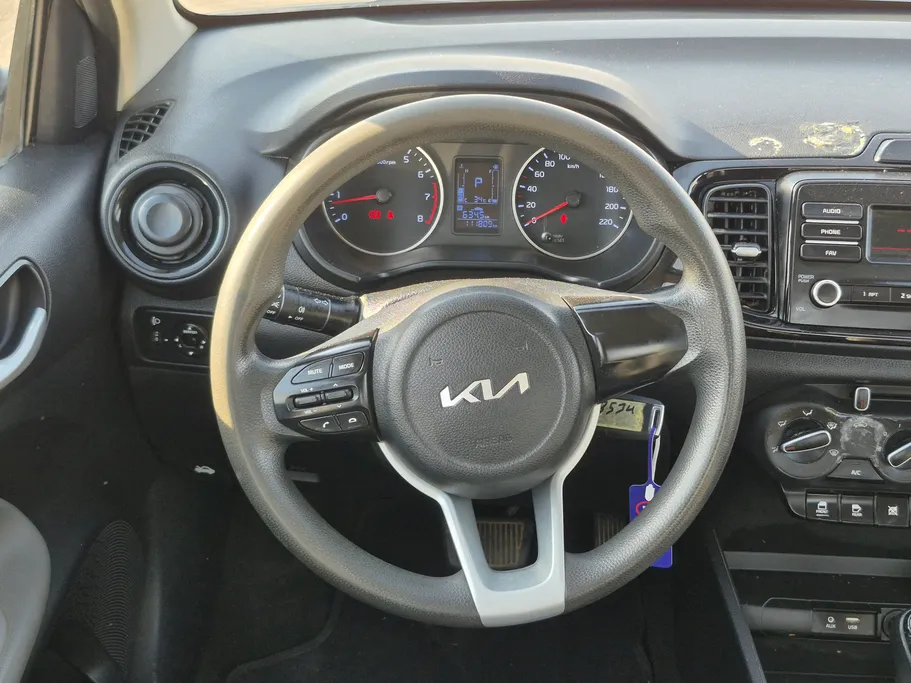 2022 Kia Pegas LX 