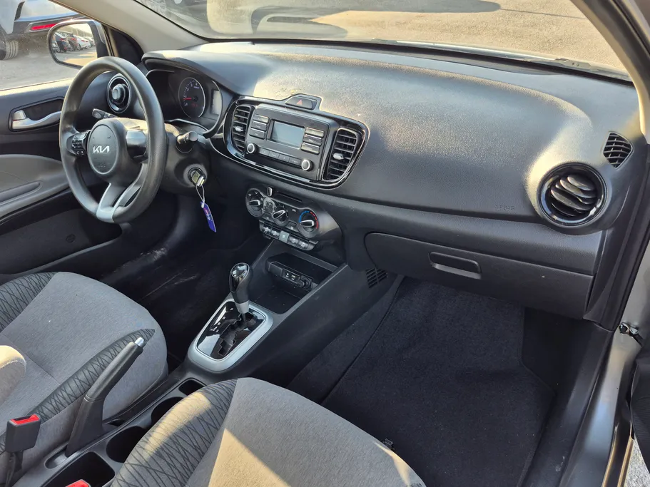 2022 Kia Pegas LX 