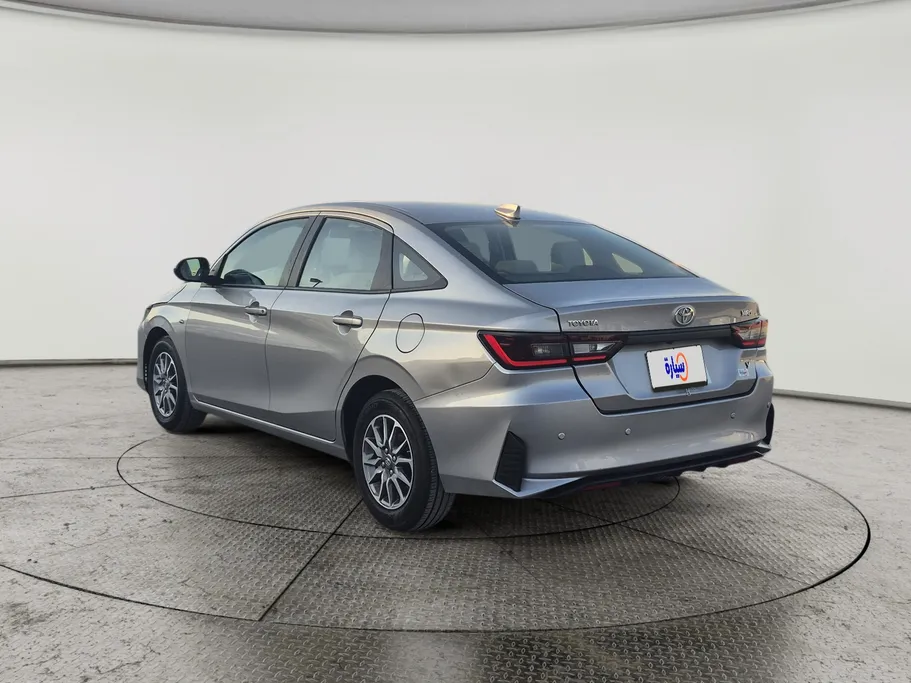 2023 Toyota Yaris  Y 