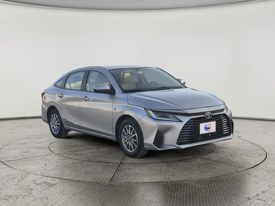 2023 Toyota Yaris  Y 