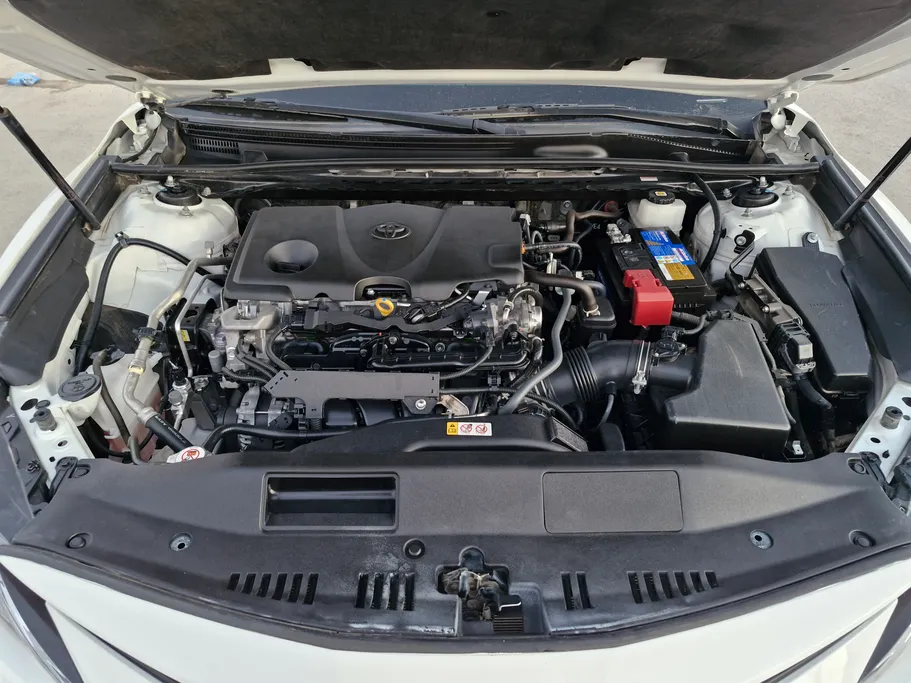 تويوتا كامري LE 2023 