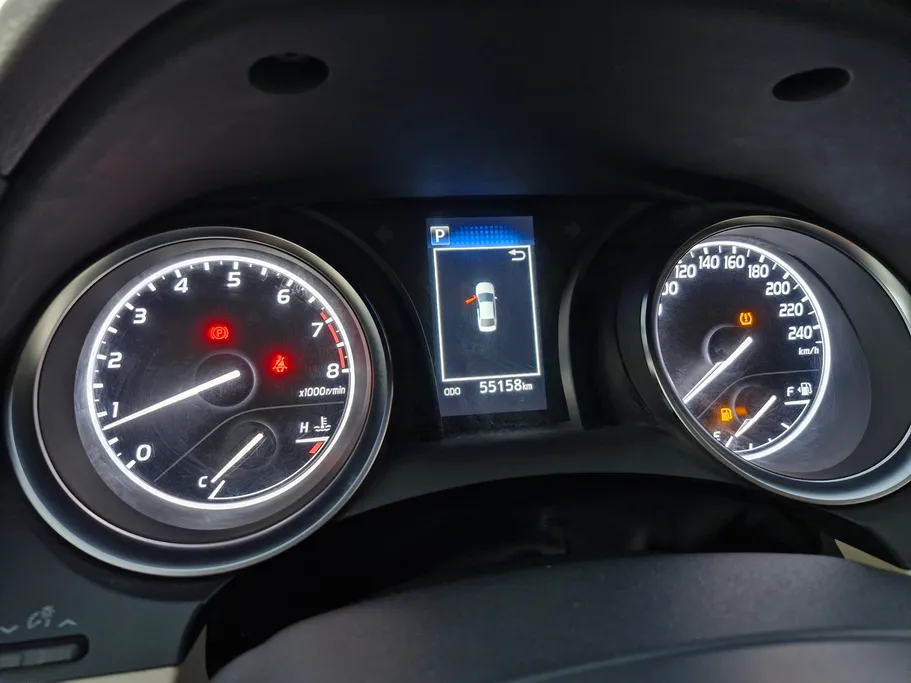 تويوتا كامري LE 2023 