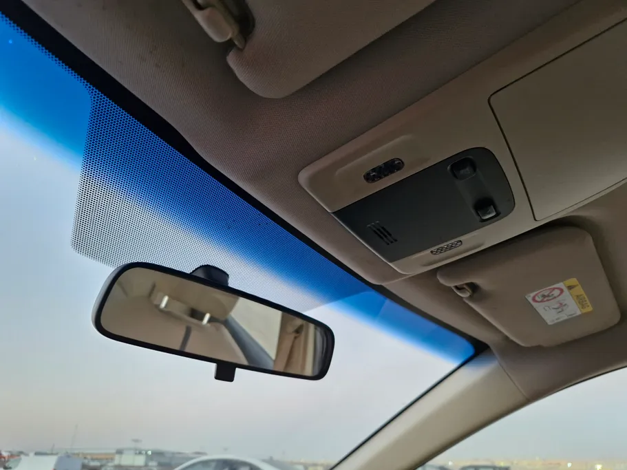 تويوتا كامري LE 2023 