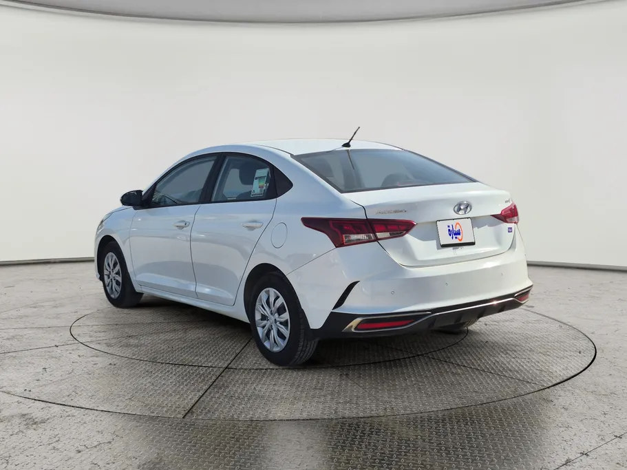 2022 Hyundai Accent Smart 