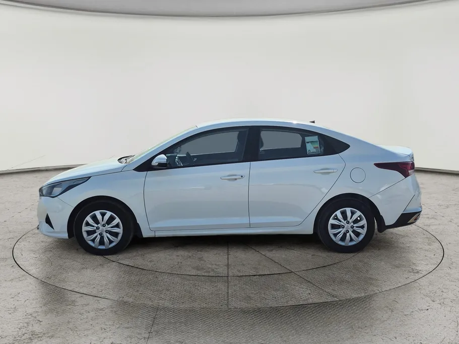 2022 Hyundai Accent Smart 