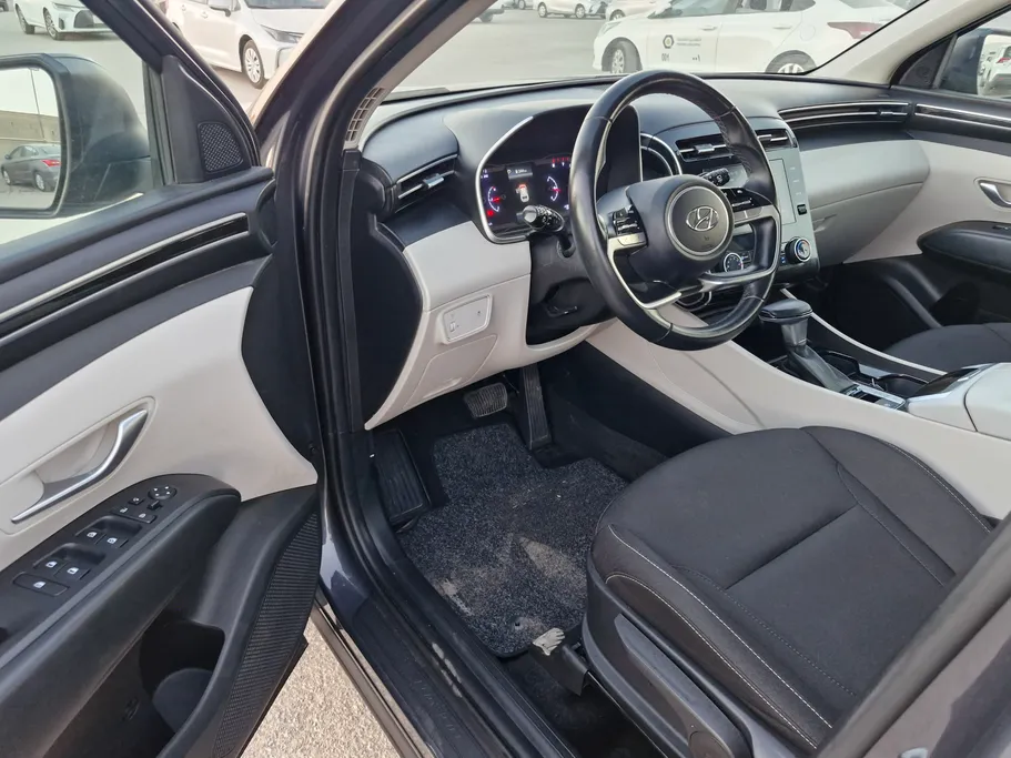 2023 Hyundai Tucson Smart 