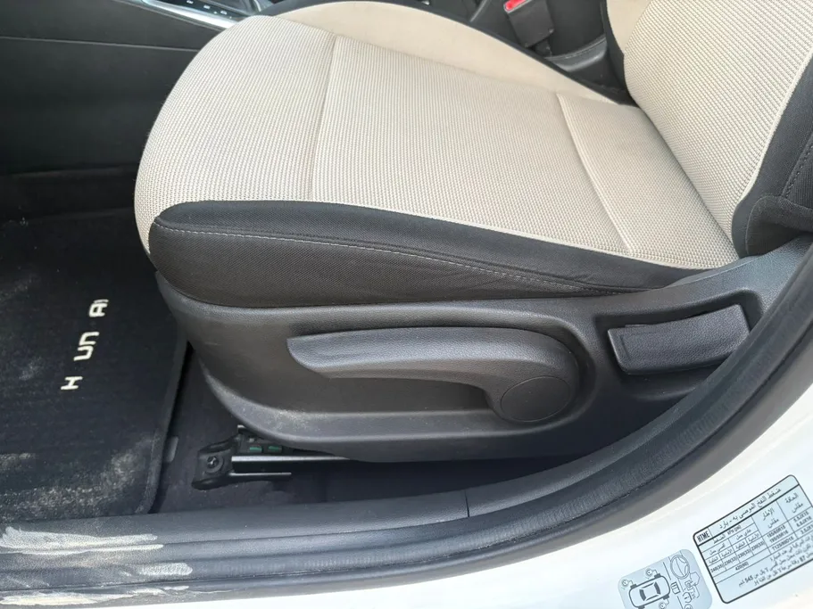 2023 Hyundai Accent Smart 