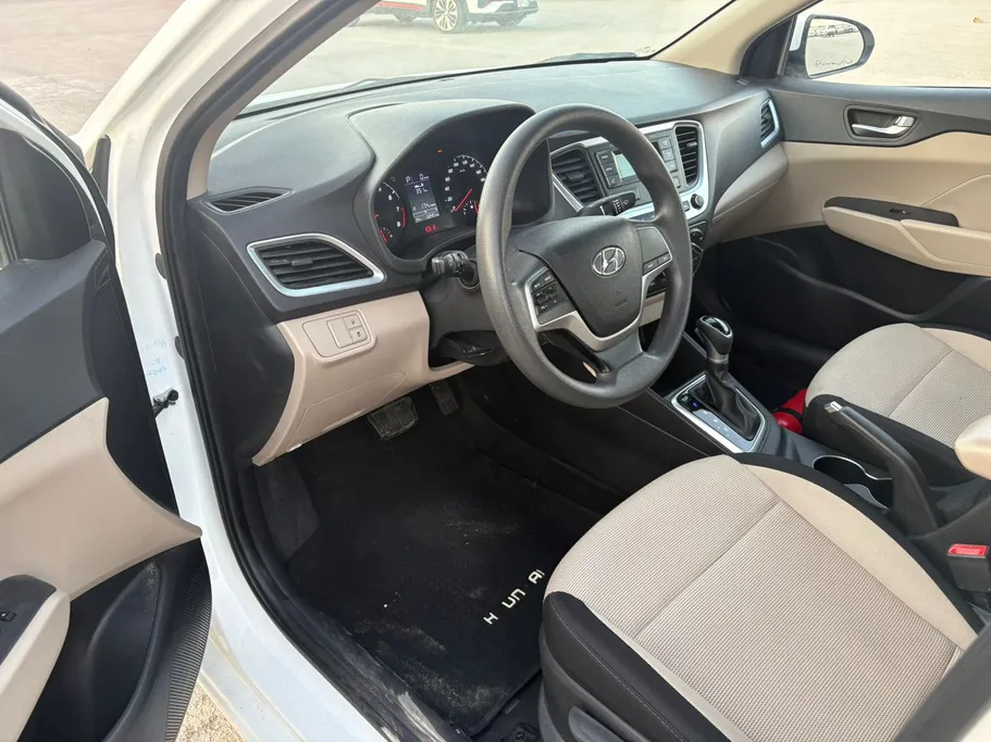 2023 Hyundai Accent Smart 