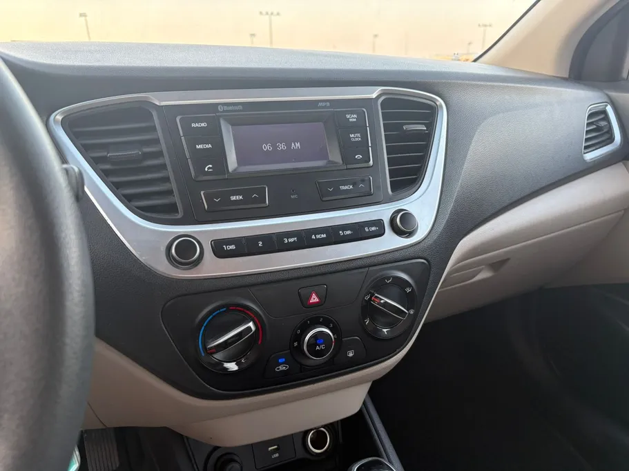 2023 Hyundai Accent Smart 