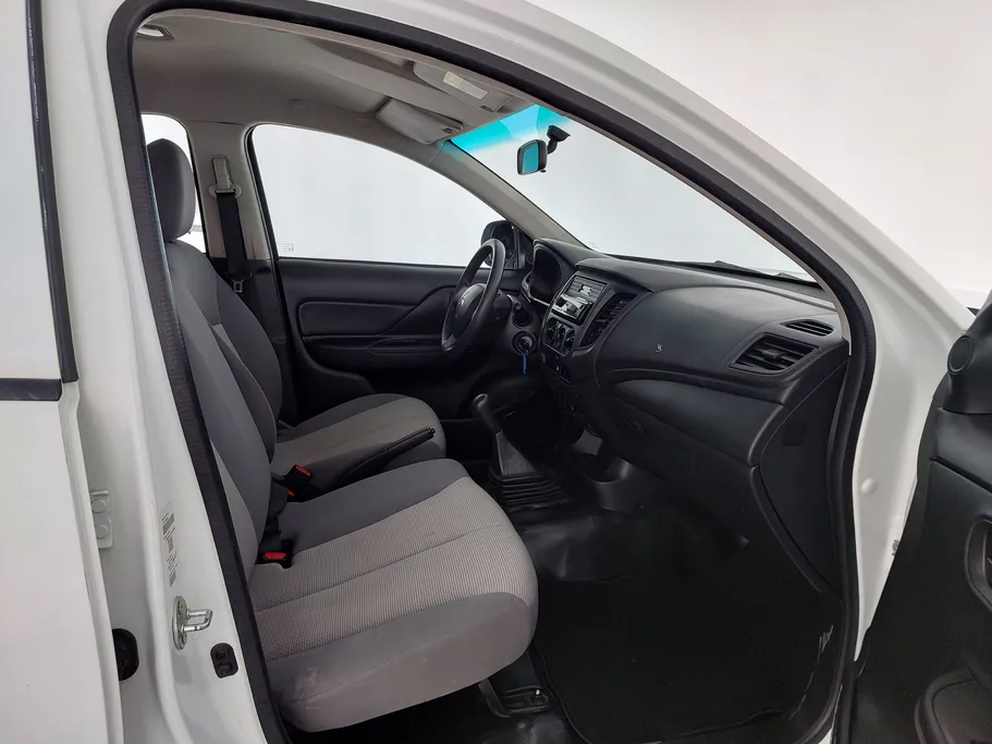 2022 Mitsubishi L200 DC 4x2 
