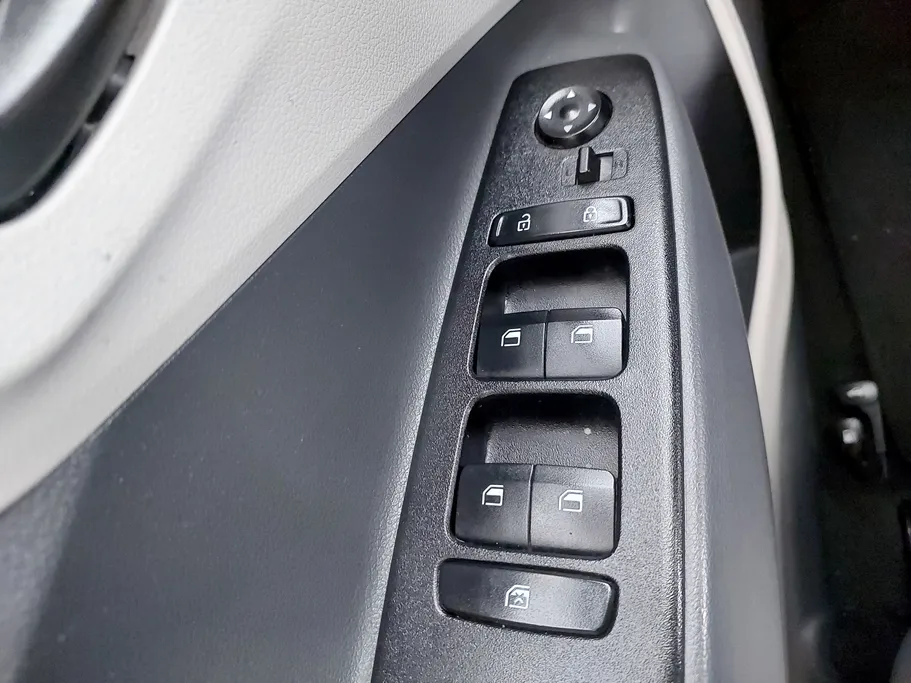 2023 Hyundai Grand i10 Fleet 