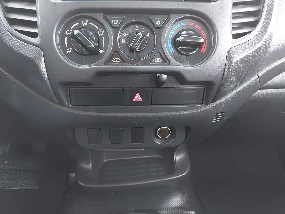 ميتسوبيشي L200 DC 4x2 2022 