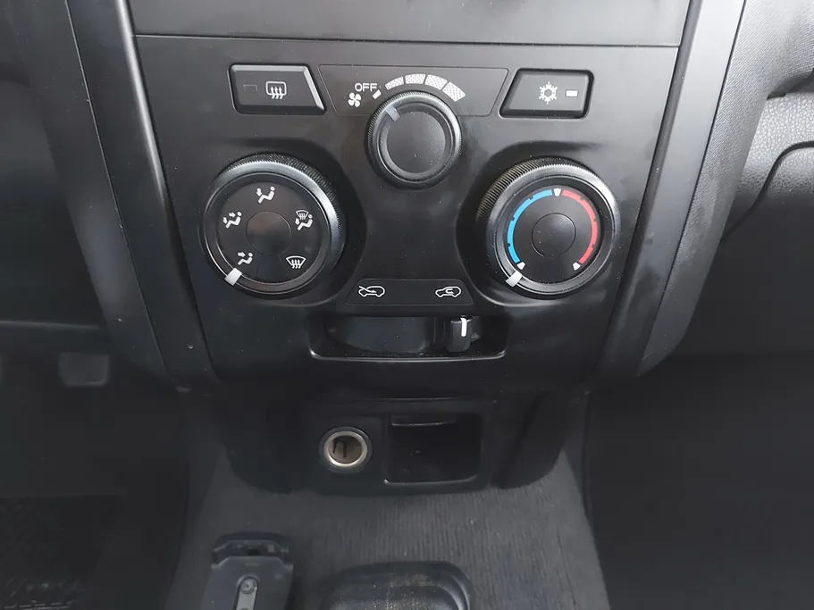 2023 Isuzu D-max DC 4x2 
