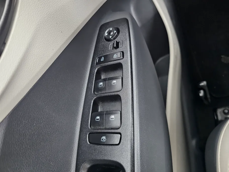 2023 Hyundai Grand i10 Fleet 
