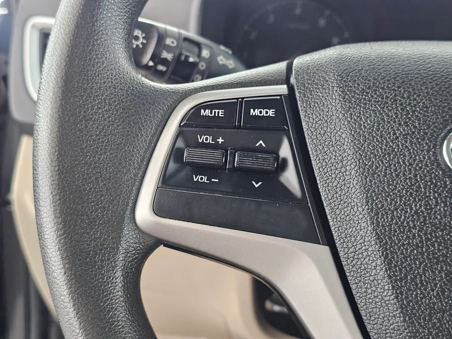 2023 Hyundai Accent Smart 