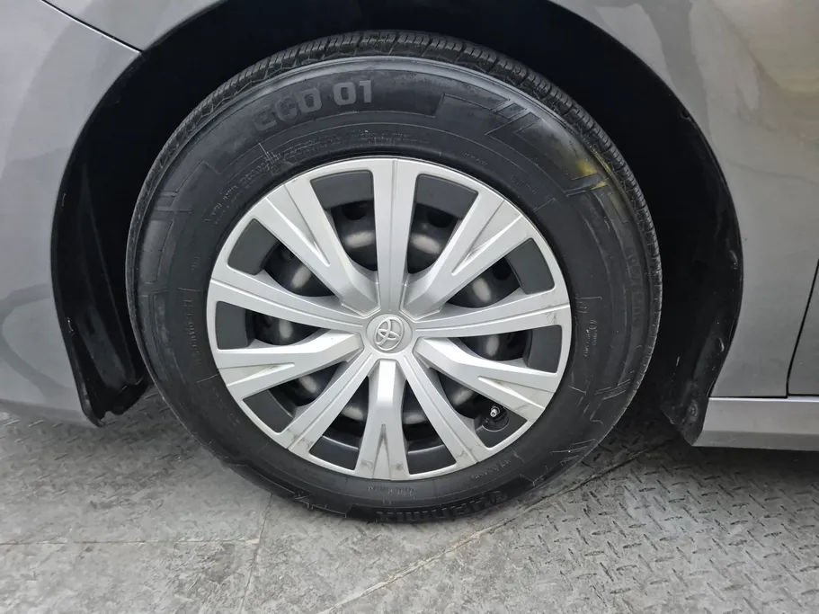 2022 Toyota Camry  LE 