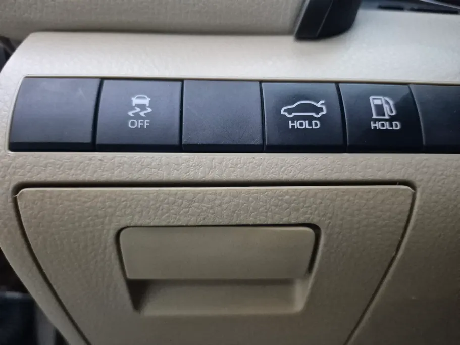 2022 Toyota Camry  LE 