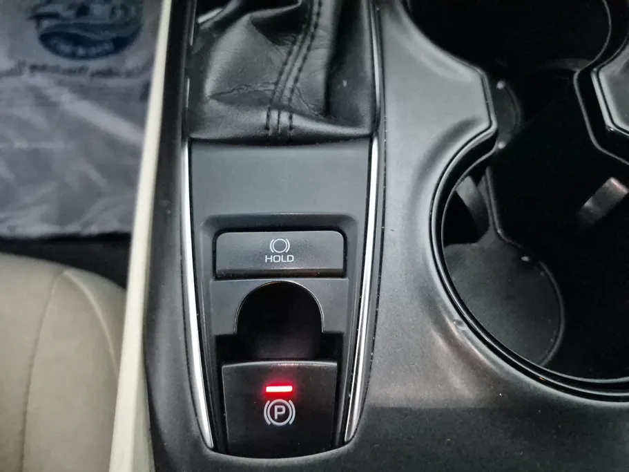 2022 Toyota Camry  LE 